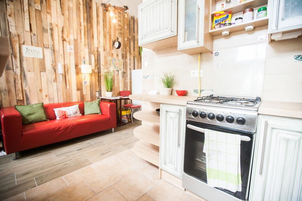 Pesto Hostel Budapest Exterior foto