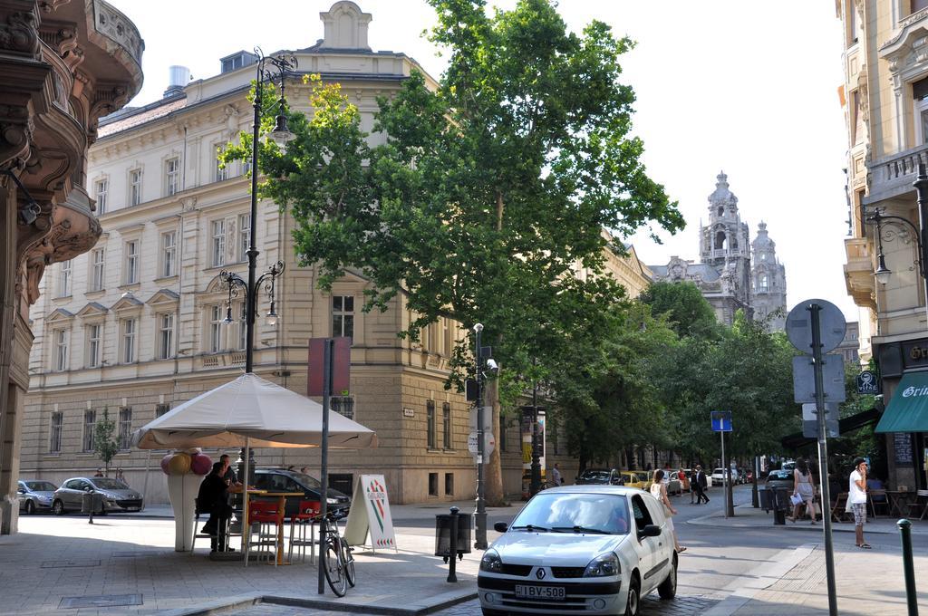 Pesto Hostel Budapest Exterior foto